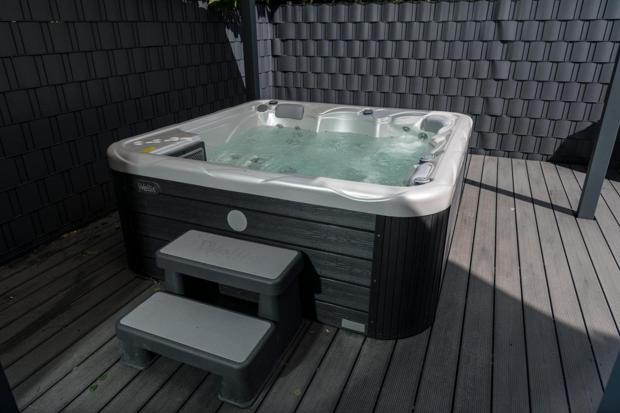 Wellness House Oase Spa Mit Whirlpool تيميندورفير ستراند المظهر الخارجي الصورة